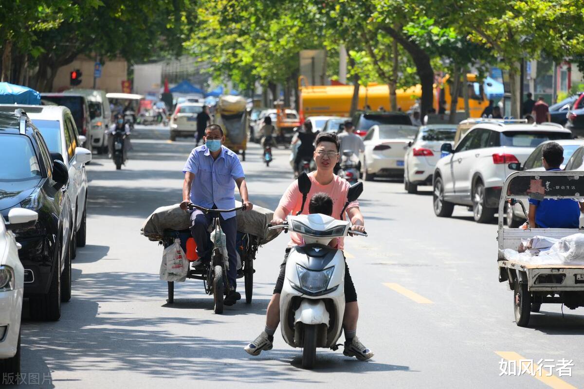 电动车新规实施，助力安全出行